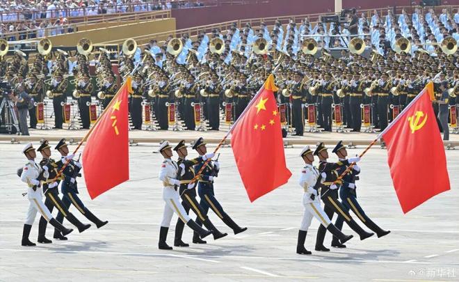 太骄傲了！抗战胜利80周年阅兵：满屏真理扑面而来一车都装不下(图3)