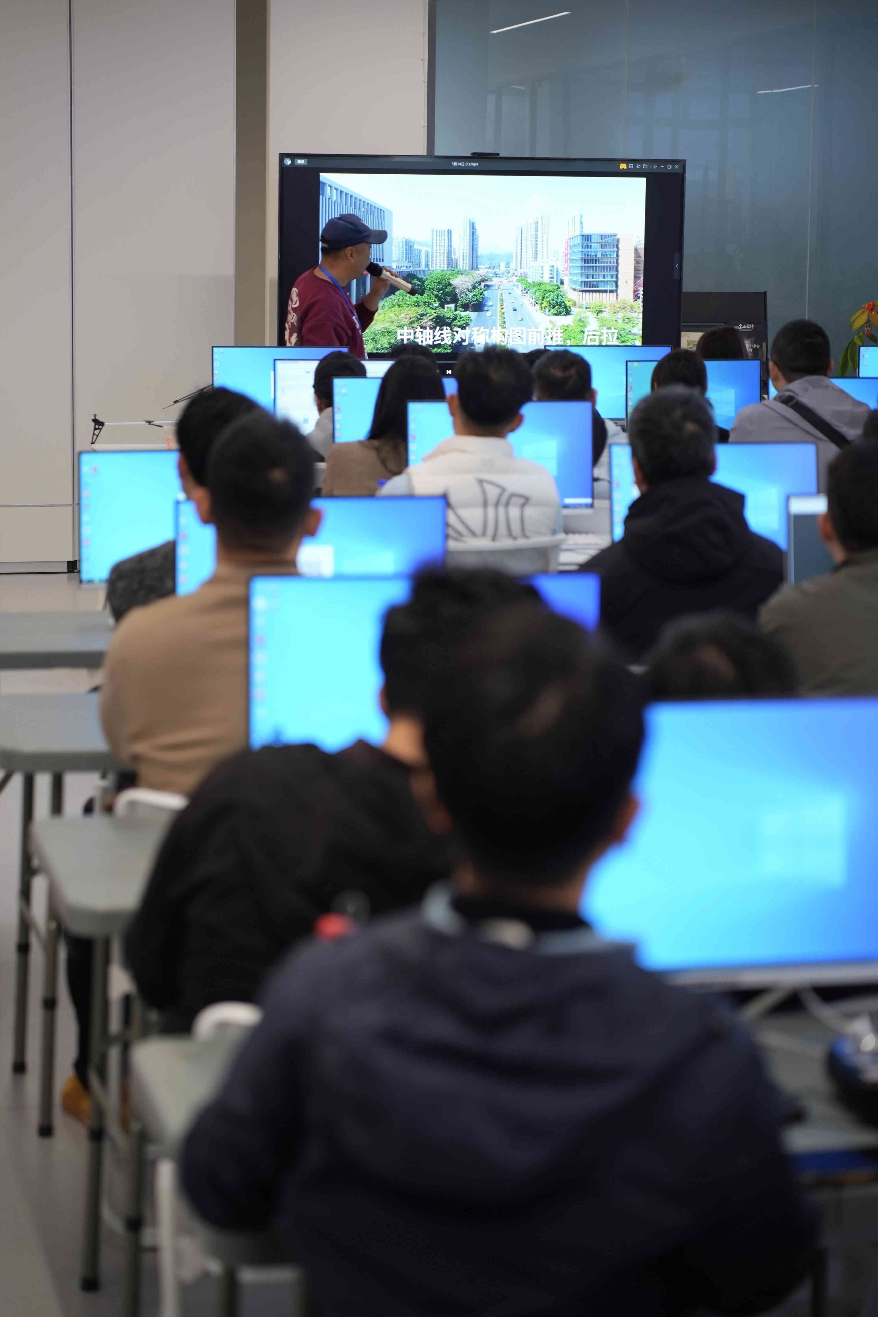 探寻成人无人机技能培训怎么收费广东地区价格全梳理(图2)