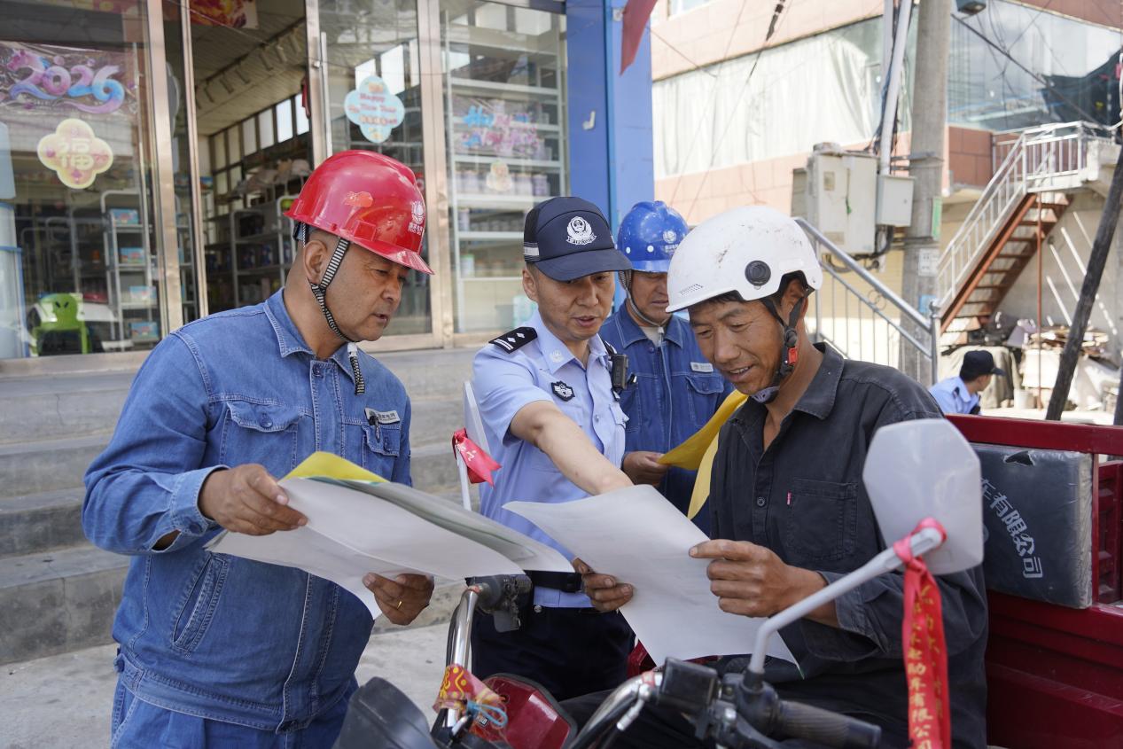 国网岷县供电公司：警企携手织密防护网规范无人机飞行守护电网平安